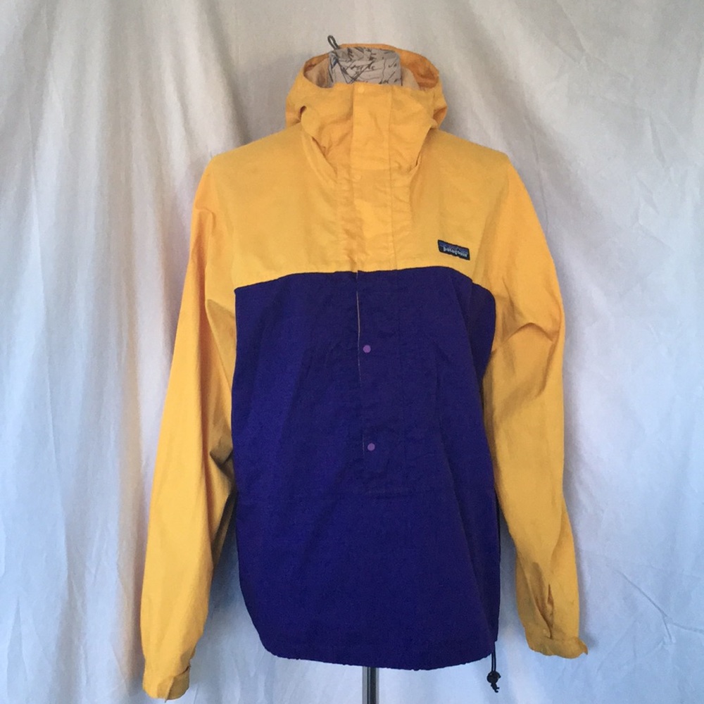 Patagonia VTG Hooded Wind Breaker